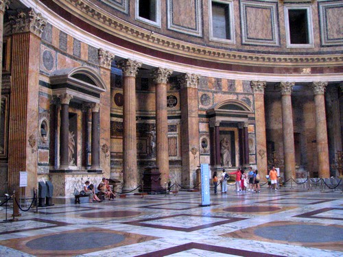 Interieur du Pantheon Rome
